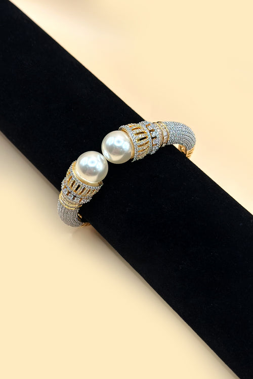 Royal Pearl AD Kada Bracelet