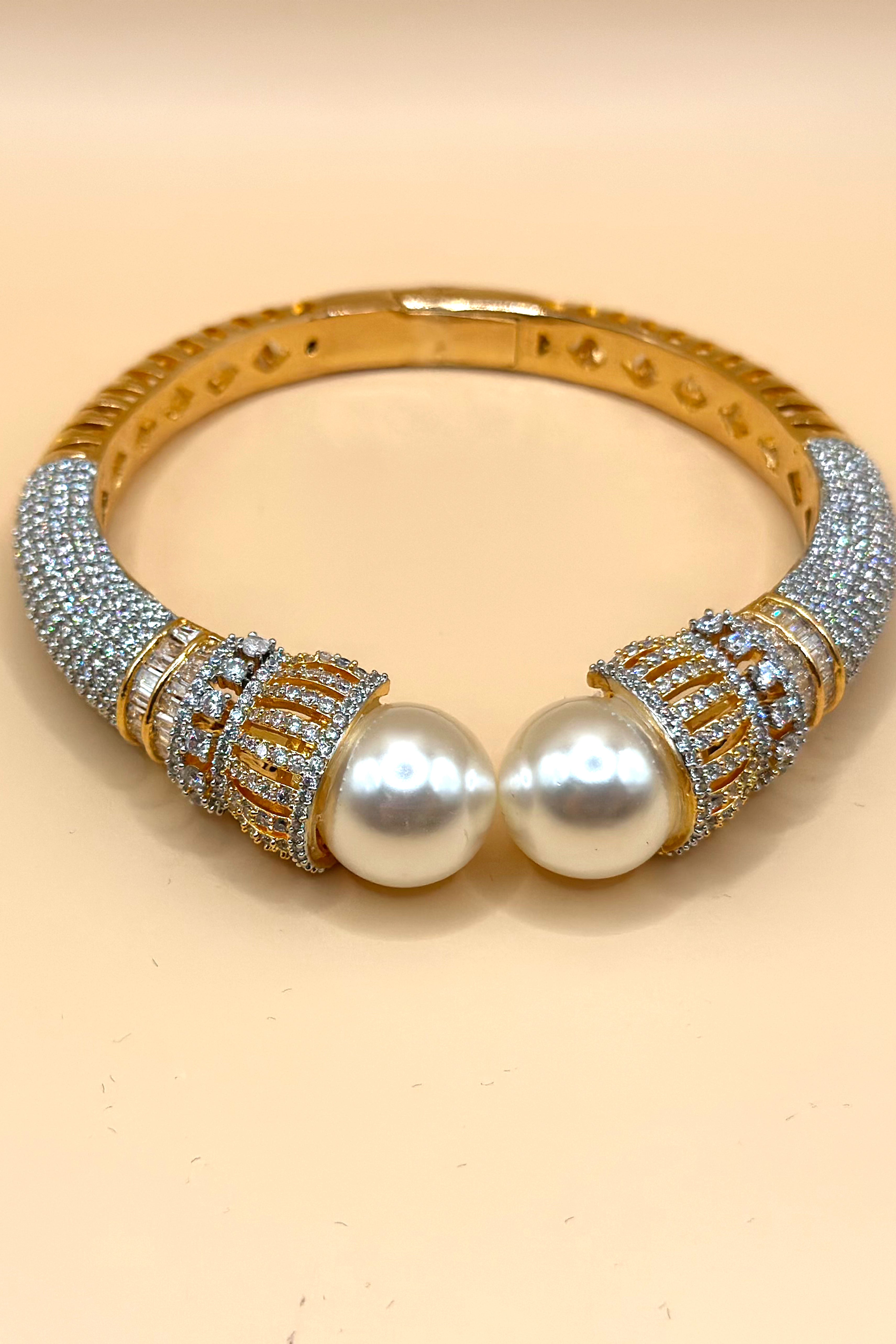 Royal Pearl AD Kada Bracelet