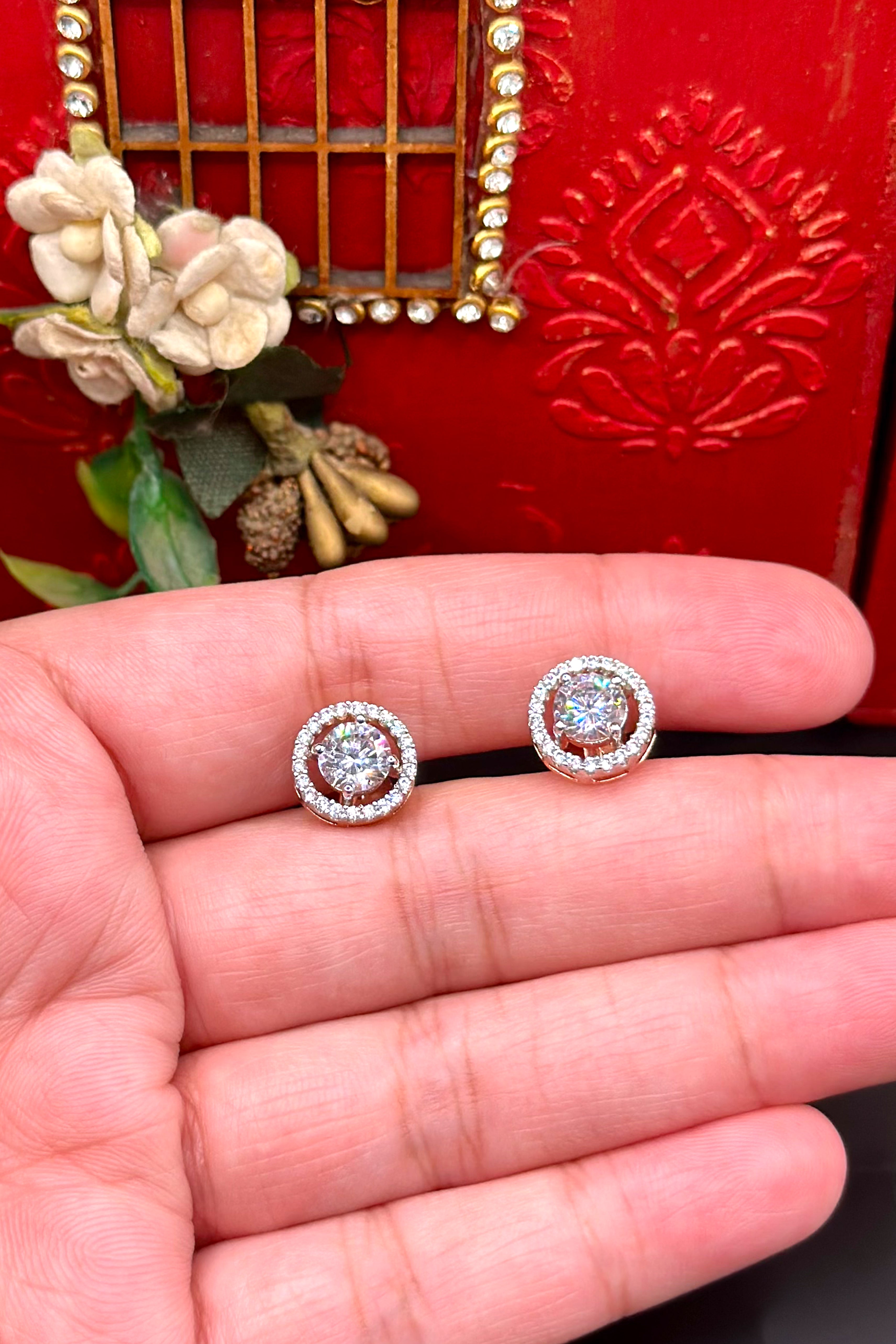 Halo Round Stud Earring