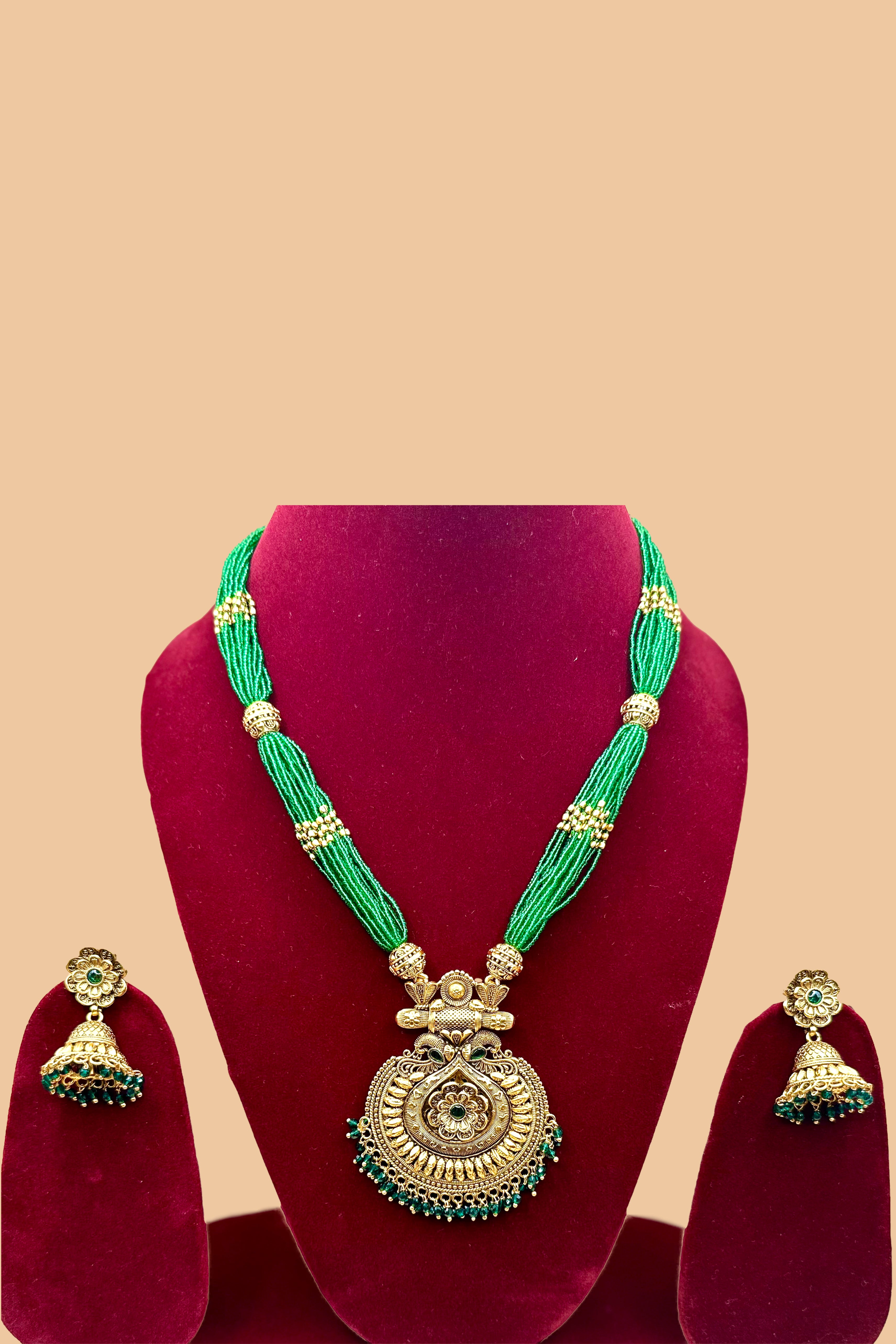 Antique Gold Traditional Set