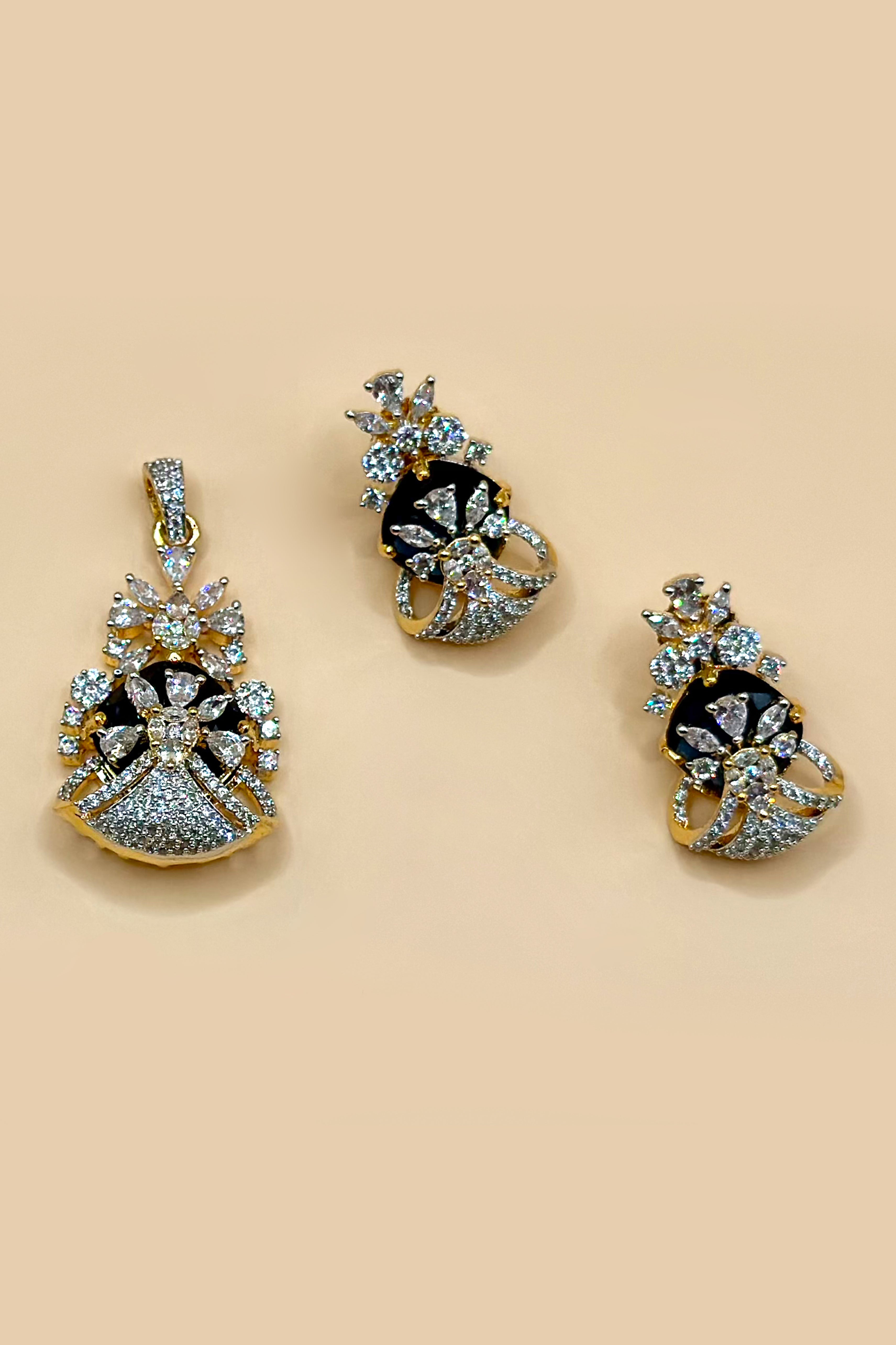 Sparkle Blue Stone Pendant Set - Blue
