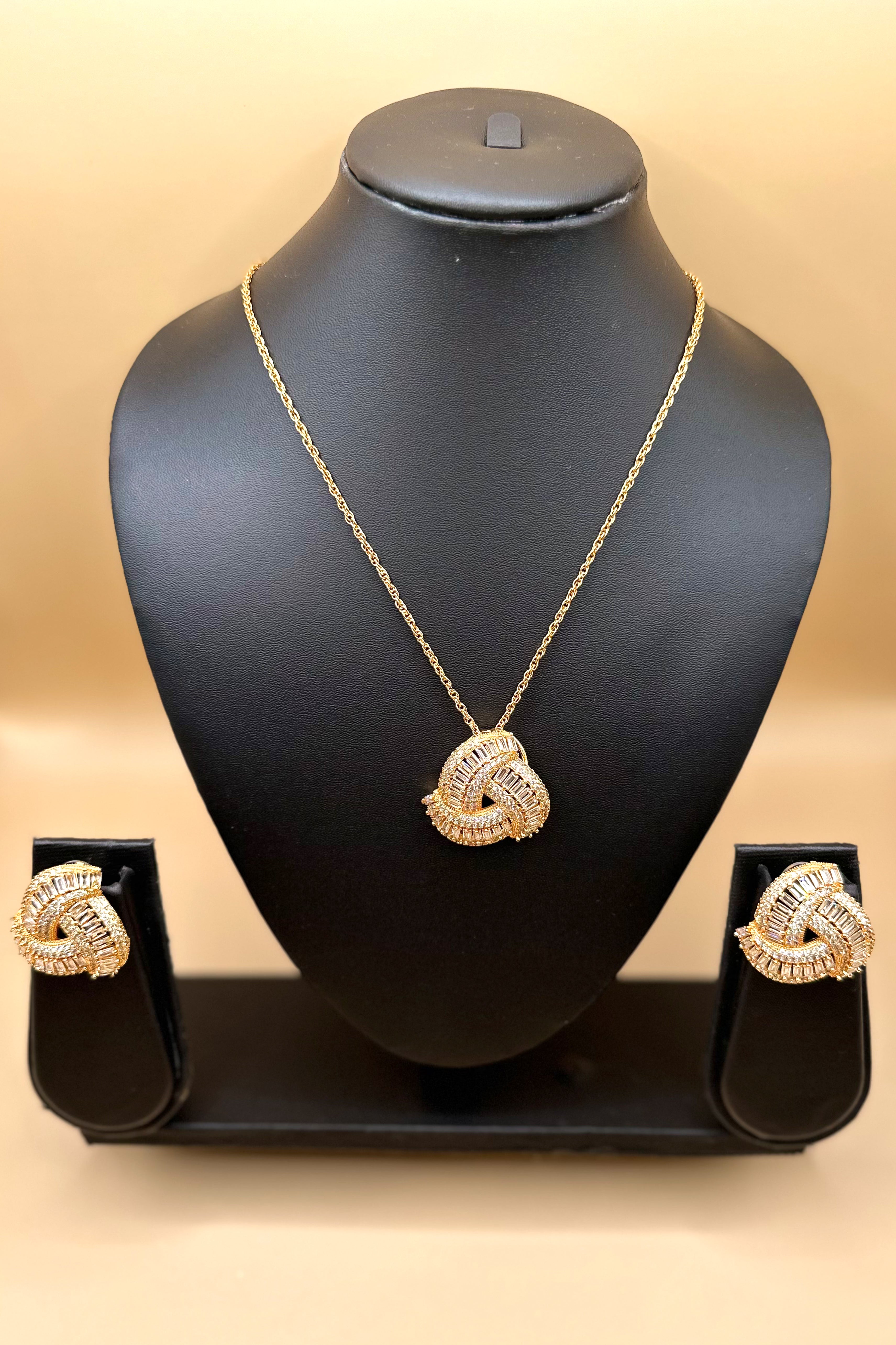 Twisted Glam Baguette Pendant Set