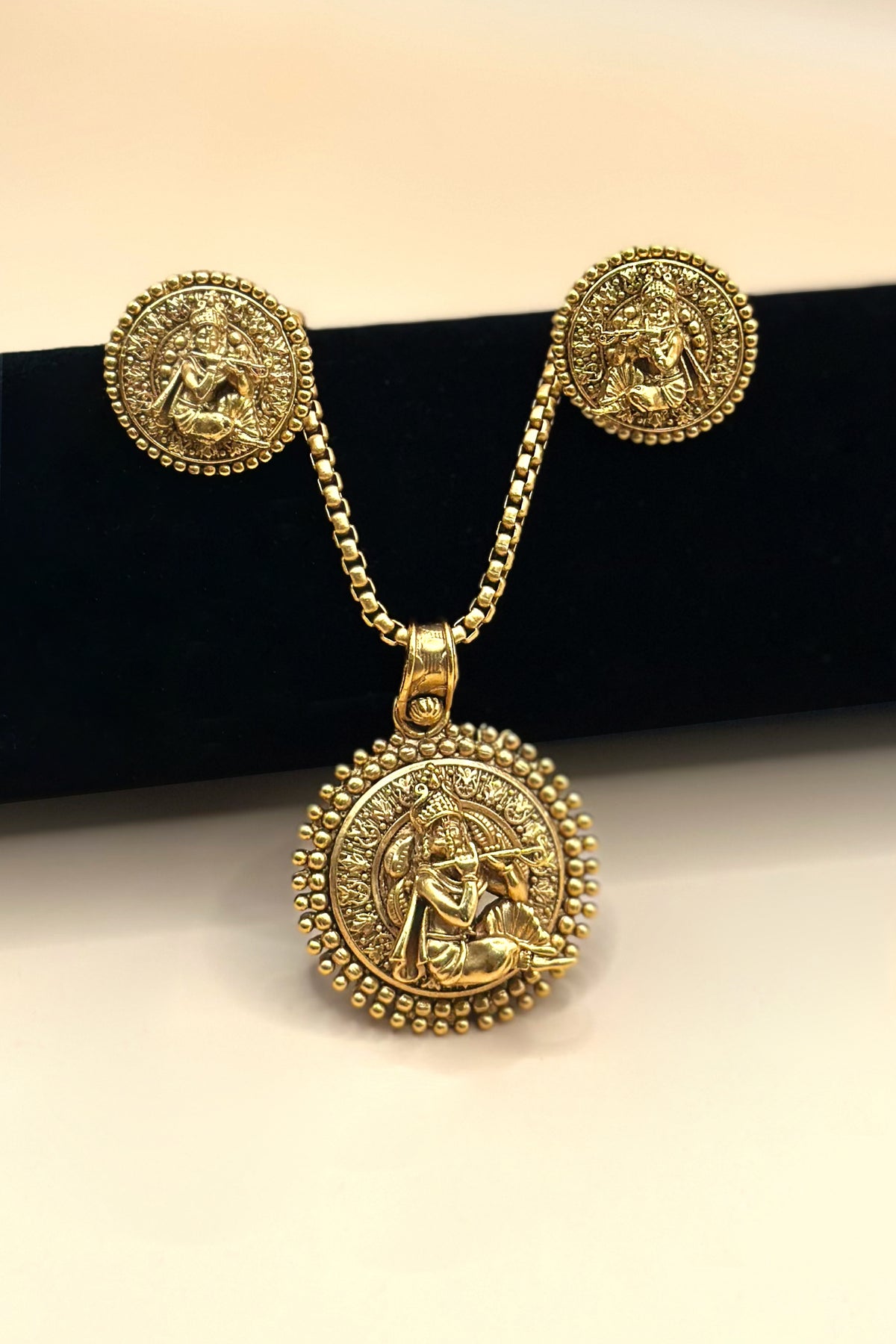 Krishna Coin Pendant Set