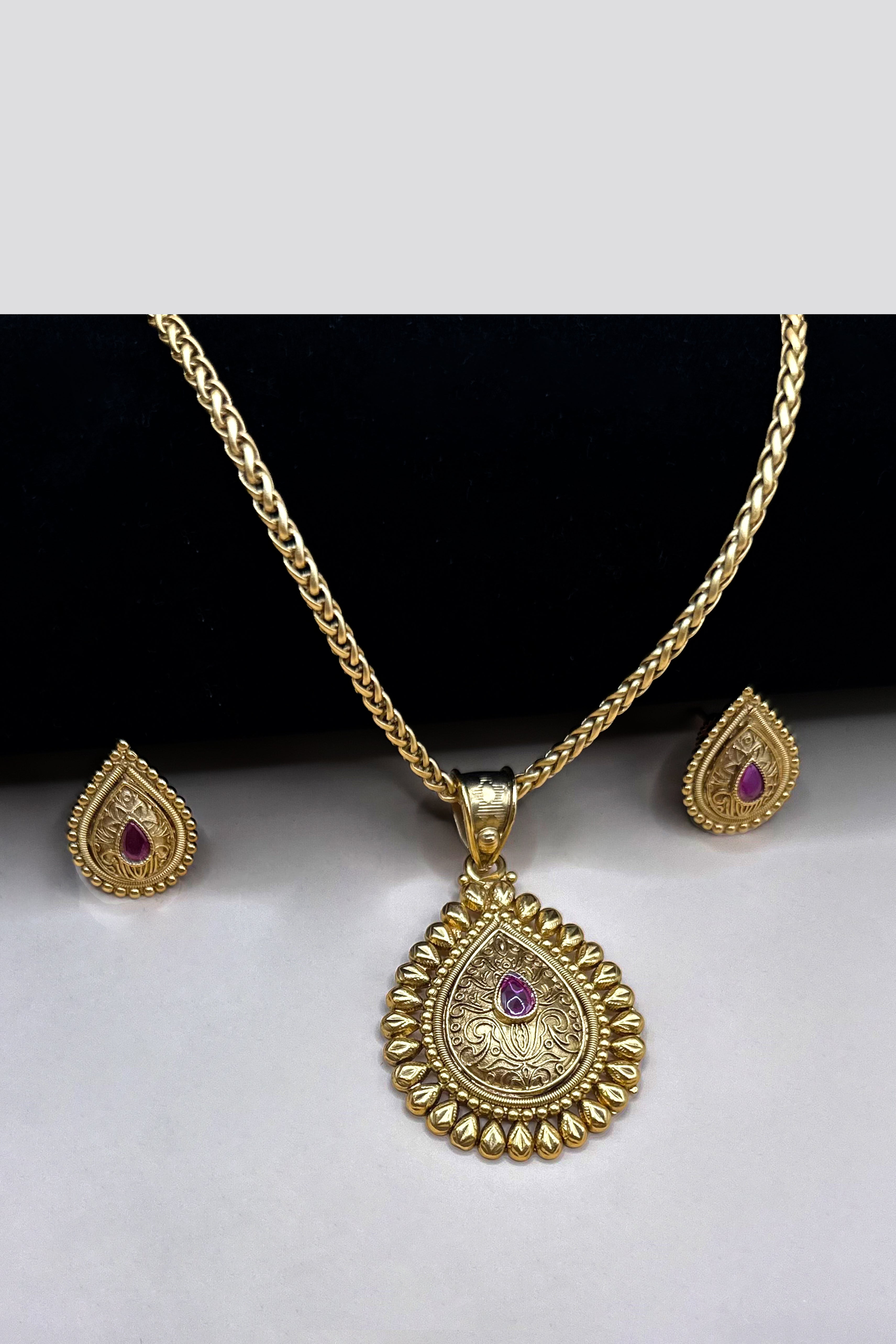 Antique Teardrop Ruby Pendant Set