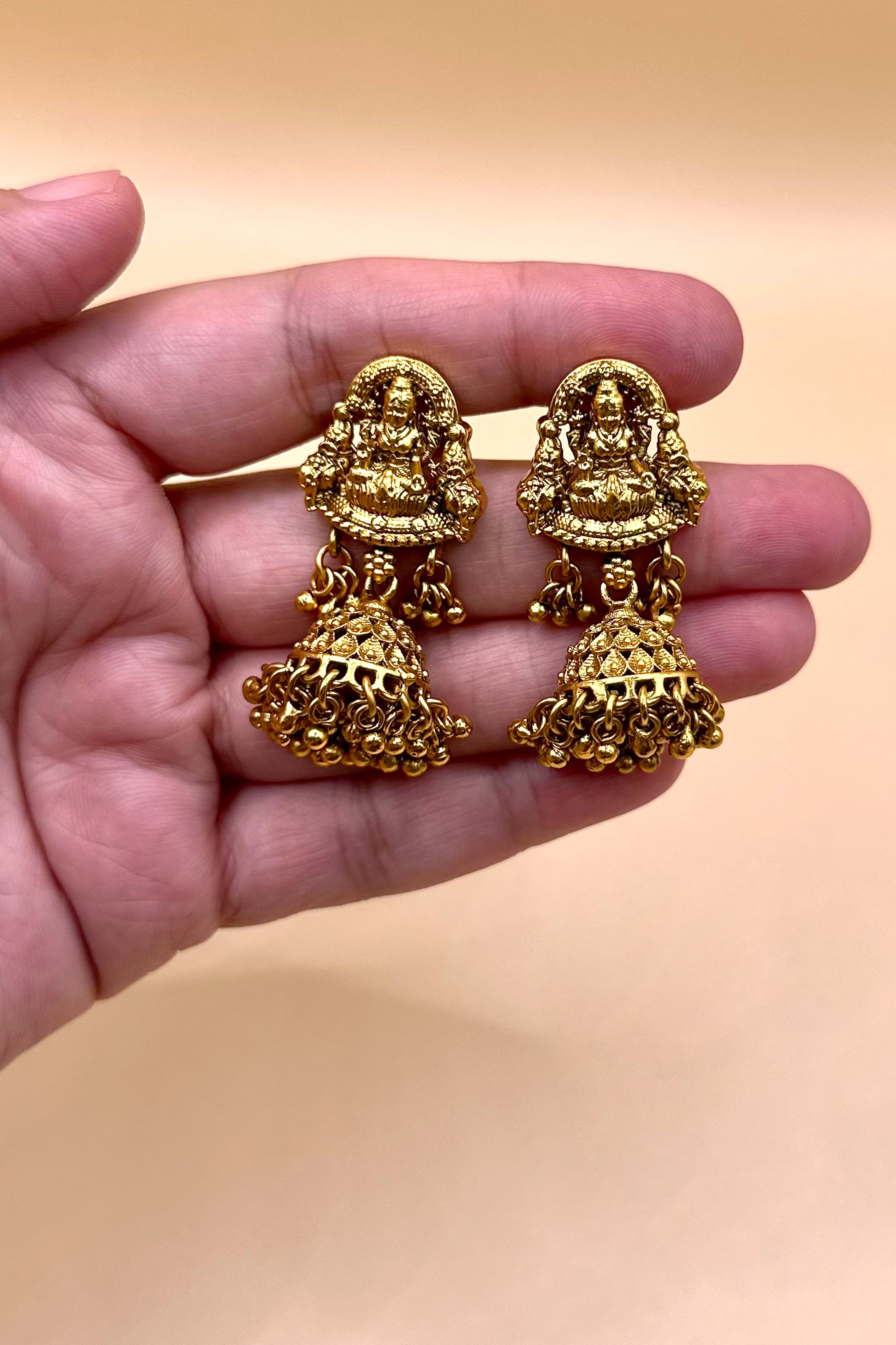 Goddess Lakshmi Temple Pendant Set