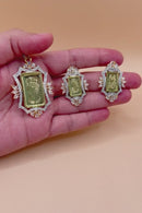 Divine Gold Biscuit Pendant Set