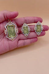Divine Gold Biscuit Pendant Set