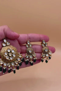 Antique Kundan Pendant Set - Green